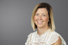 Portraitfoto Jennifer Hoferichter
